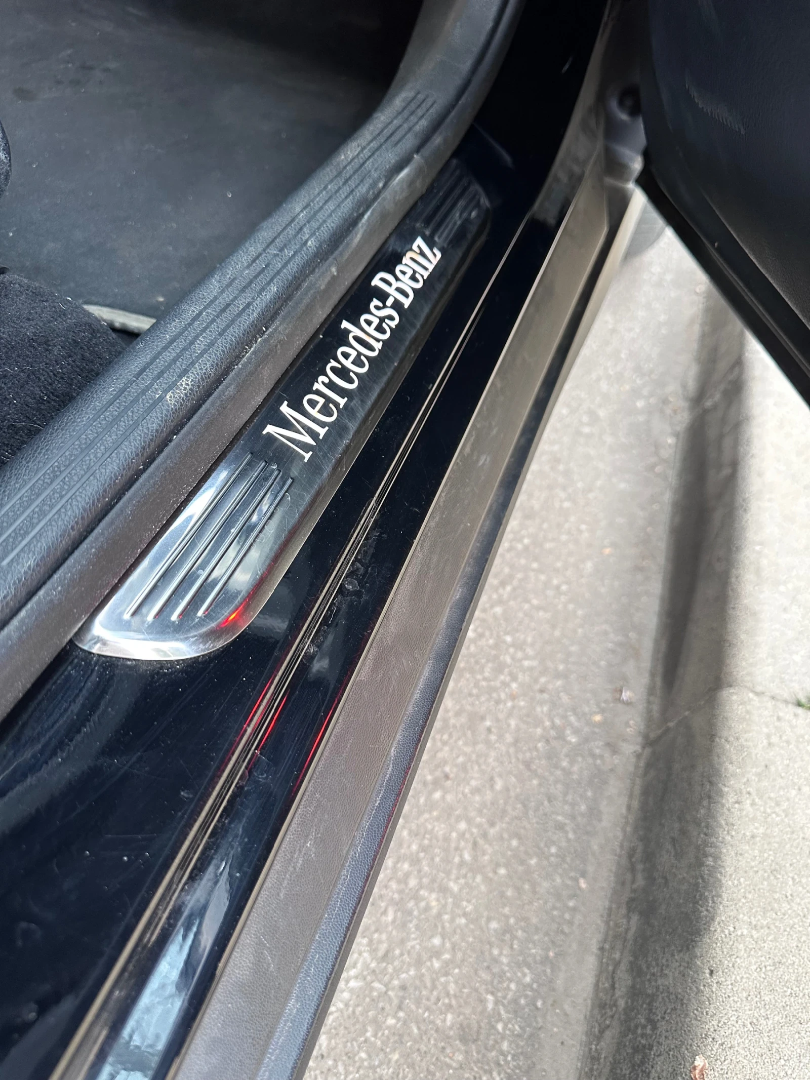 Mercedes-Benz GLC 300 9G PANORAMA Off-Roader, снимка 17 - Автомобили и джипове - 56154080
