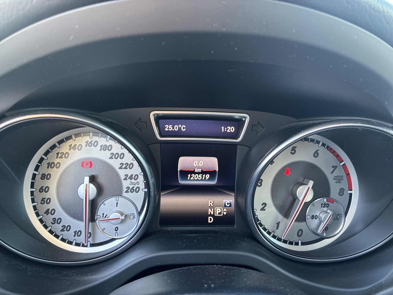 Mercedes-Benz GLA 250 Amg-pack* Back cam* Pano* �������* Keyless*  | Mobile.bg � ����������� 8