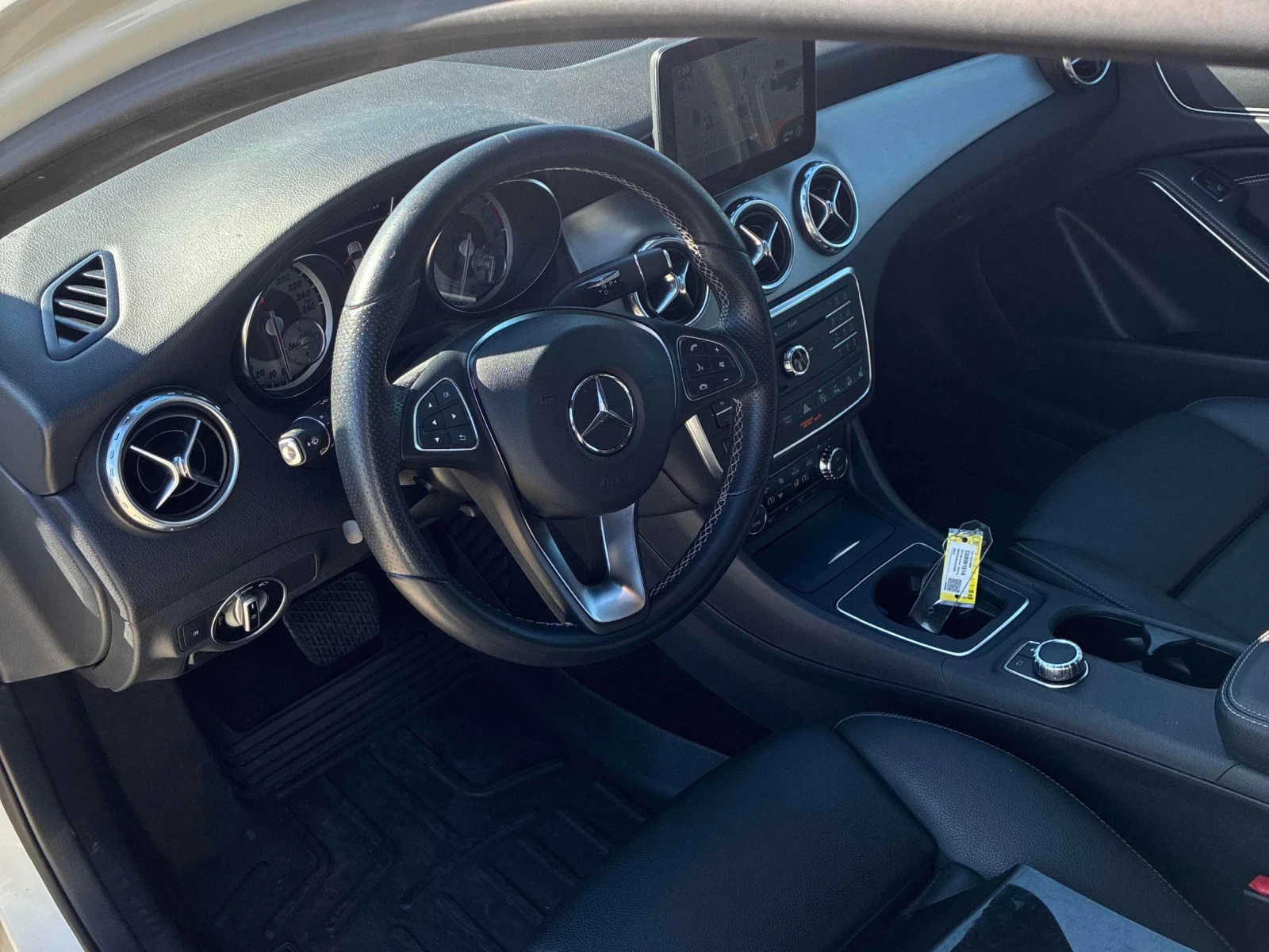 Mercedes-Benz GLA 250 Amg-pack* Back cam* Pano* �������* Keyless*  | Mobile.bg � ����������� 7