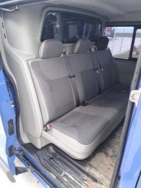 Opel Vivaro 2.5 CDTI НА ЧАСТИ , снимка 6