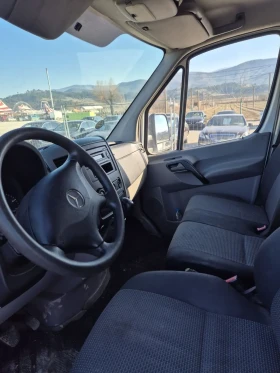 Mercedes-Benz Sprinter 2.2 cdi, снимка 8 - Бусове и автобуси - 53674359
