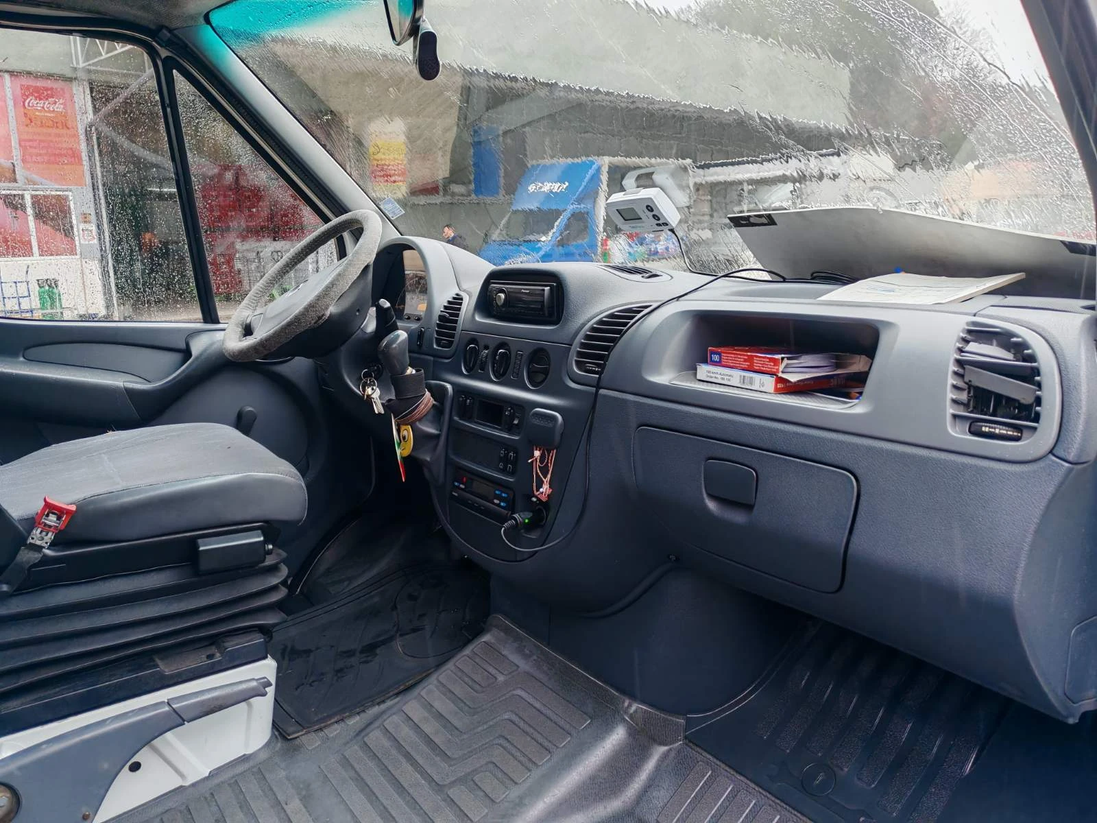 Mercedes-Benz Sprinter 413 CDI, снимка 4 - Бусове и автобуси - 53998549