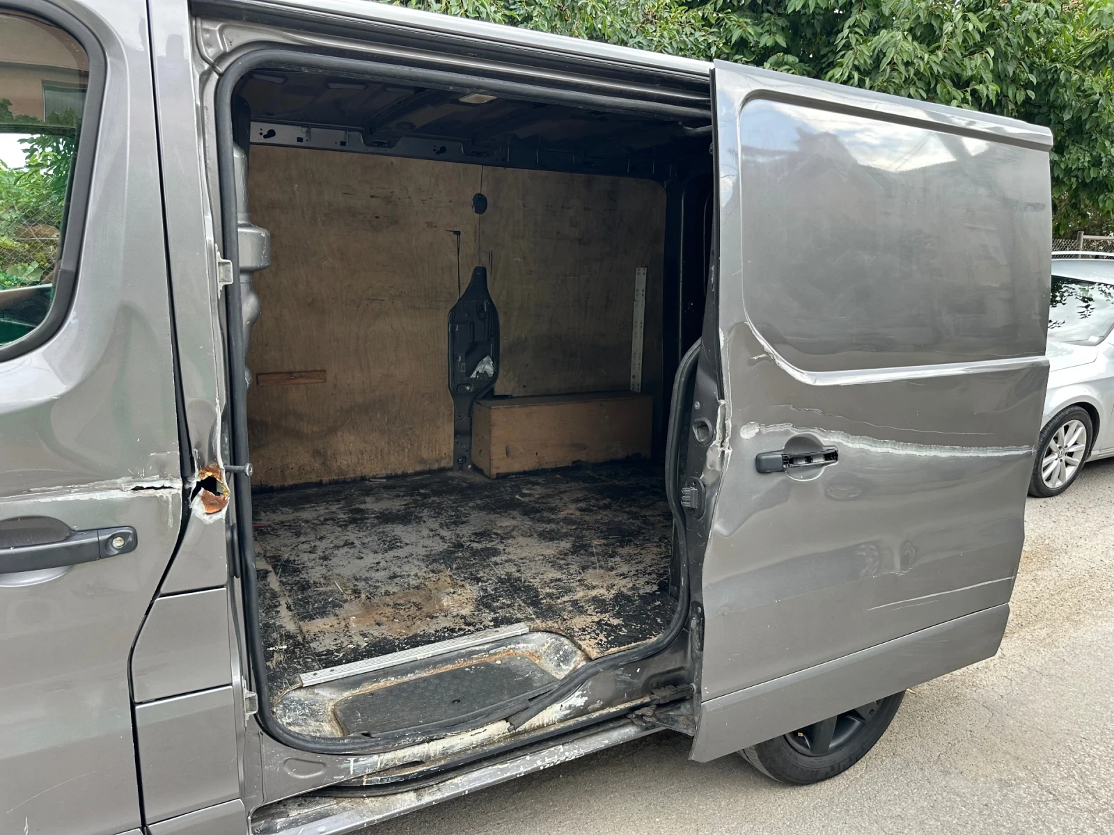 Opel Vivaro Vivaro, снимка 14 - Бусове и автобуси - 55255324