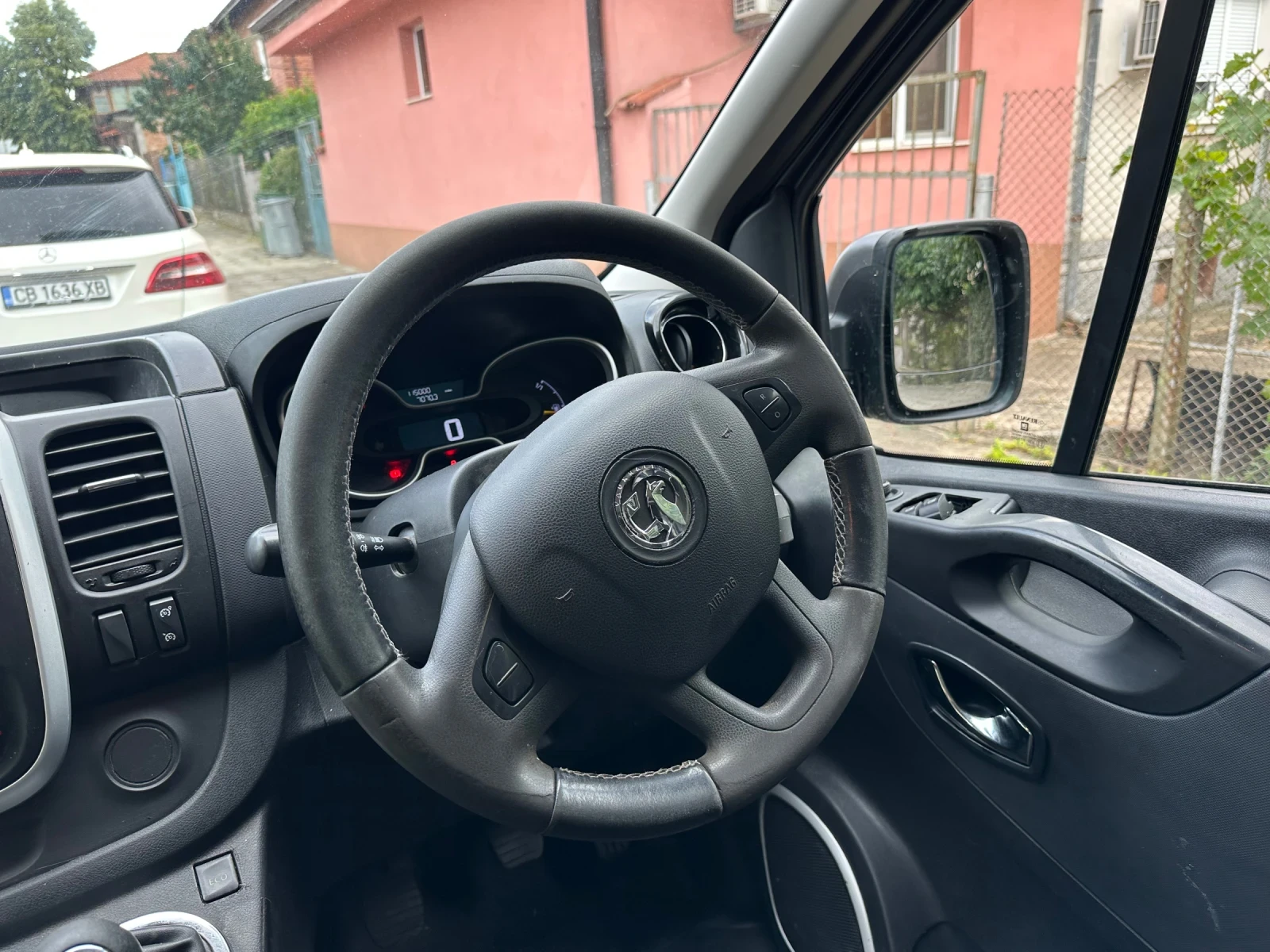 Opel Vivaro Vivaro, снимка 12 - Бусове и автобуси - 55255324