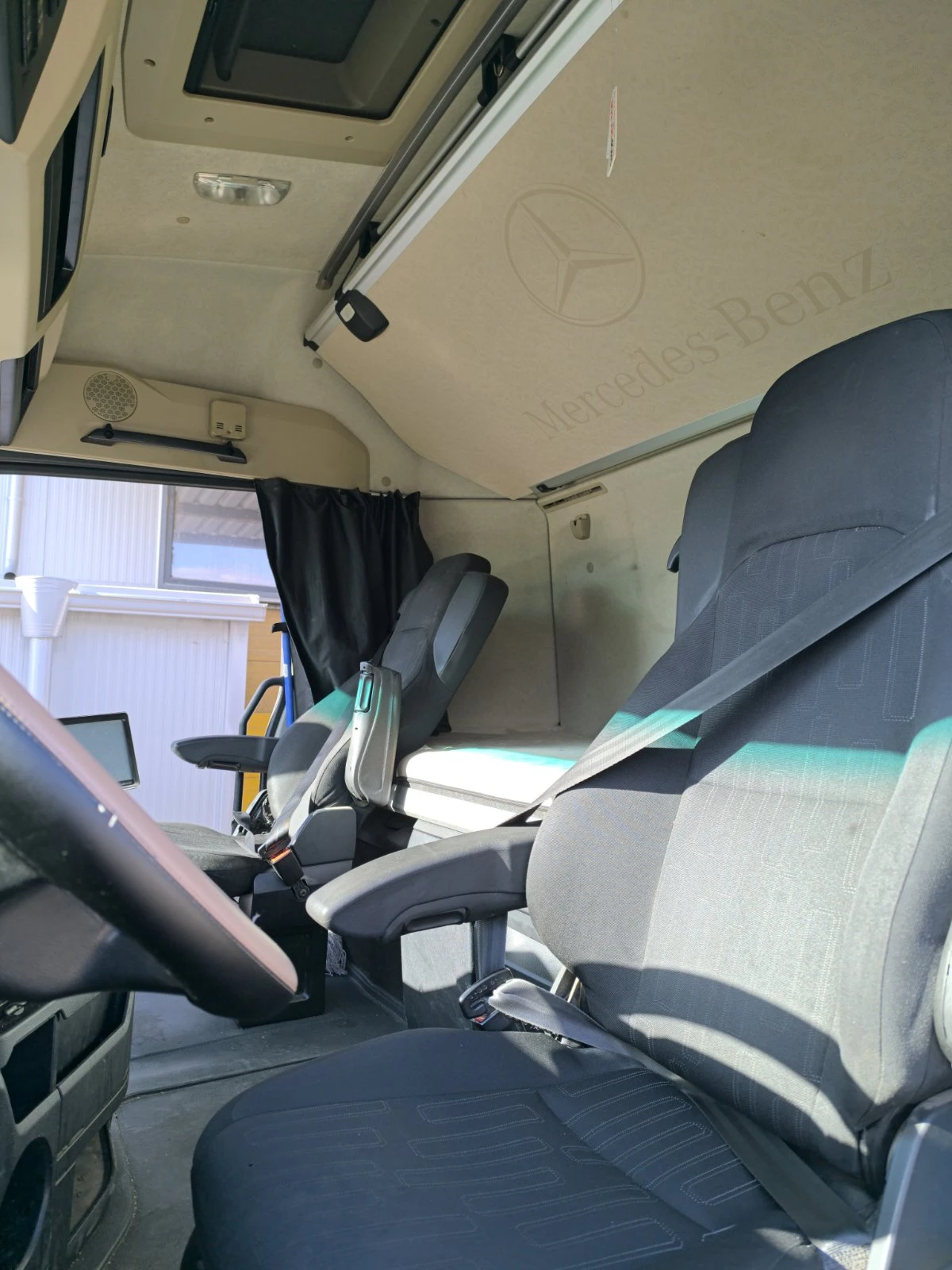 Mercedes-Benz Actros, снимка 8 - Камиони - 56295166