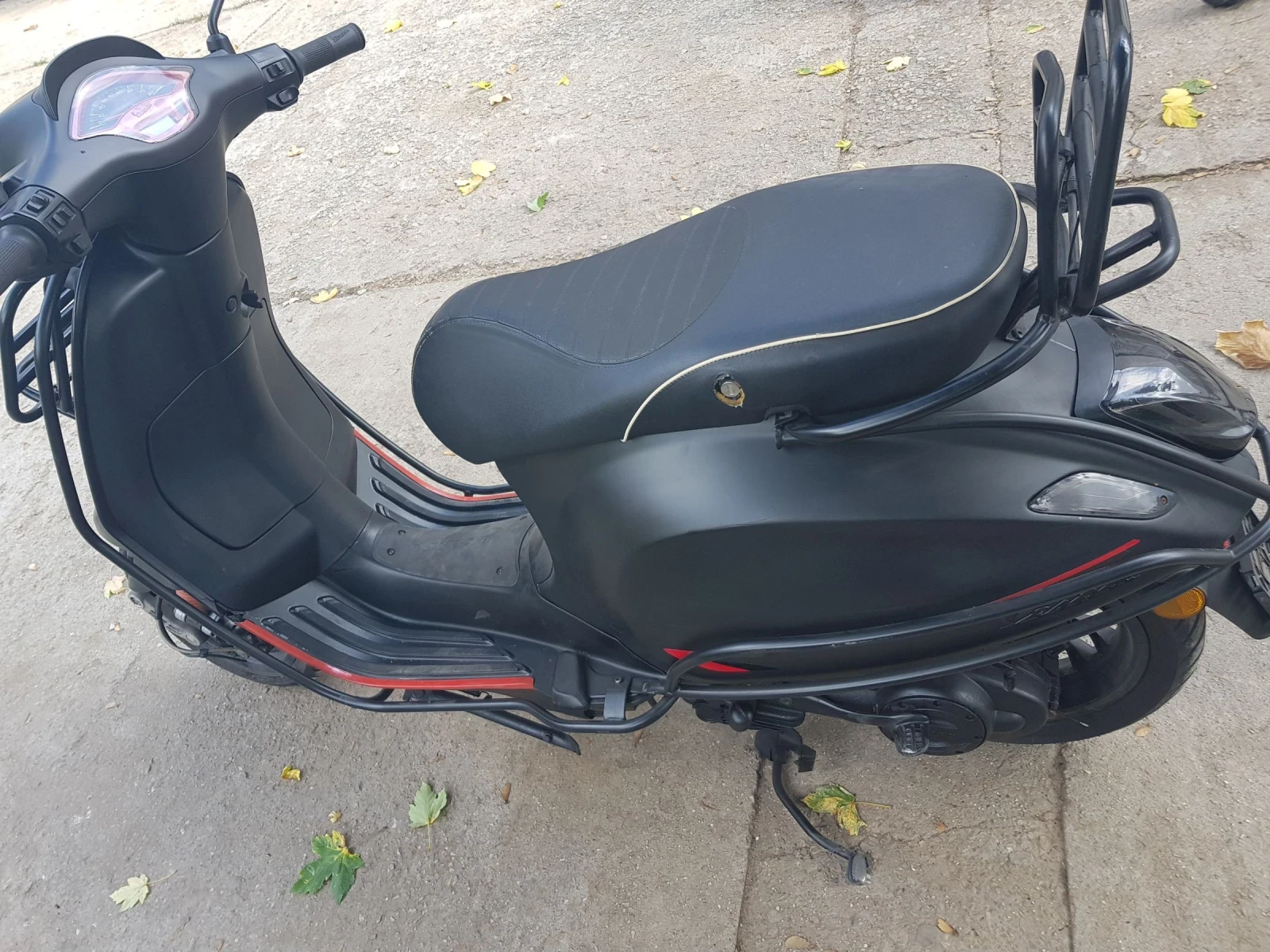 Vespa Primavera 50 -4t, снимка 6 - Мотоциклети и мототехника - 53723764