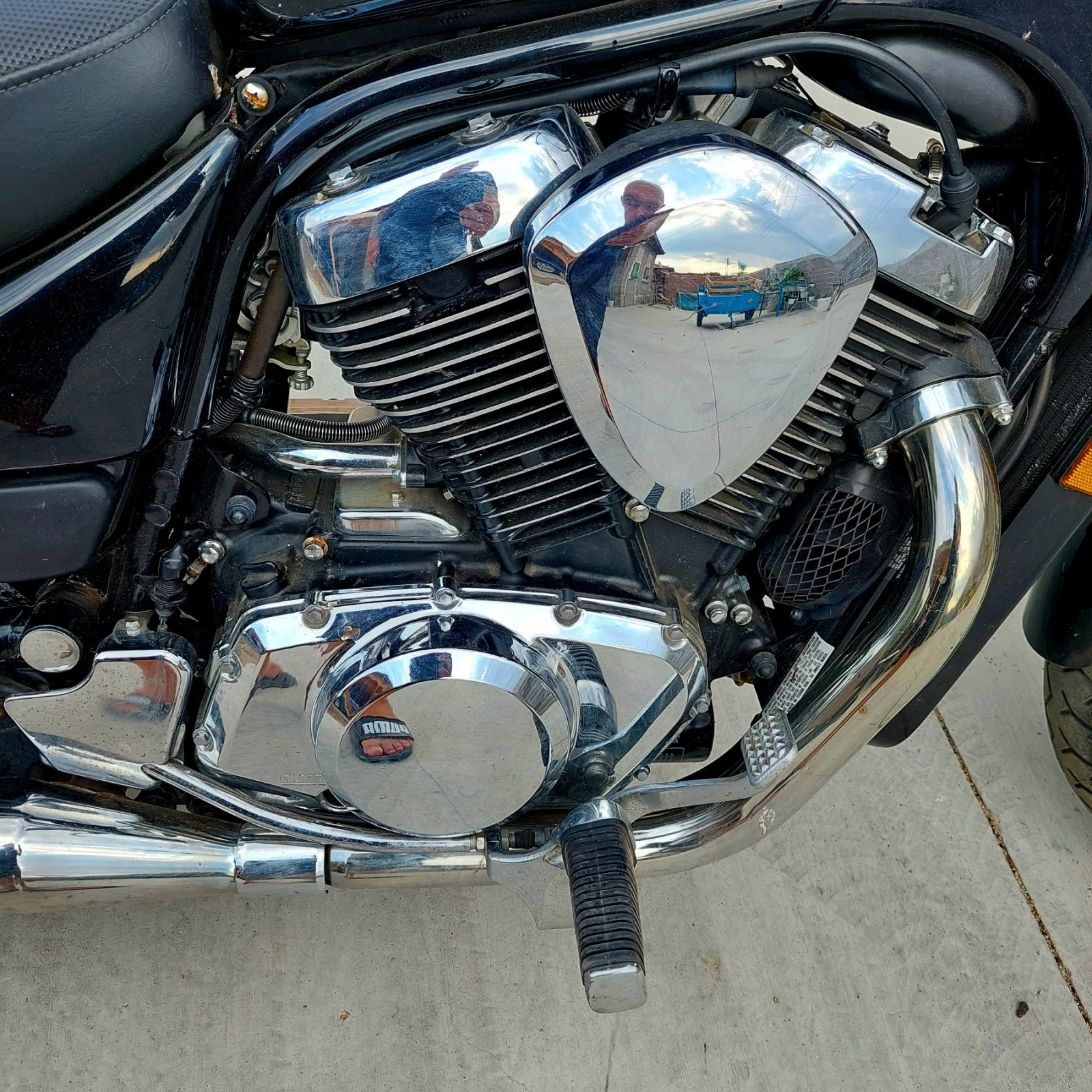 Suzuki Boulevard VS.800 - изображение 9
