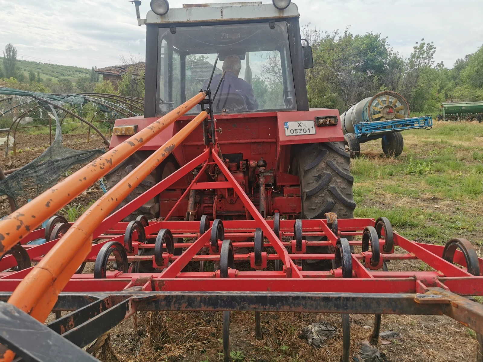 Трактор CASE IH Case 85 - изображение 8
