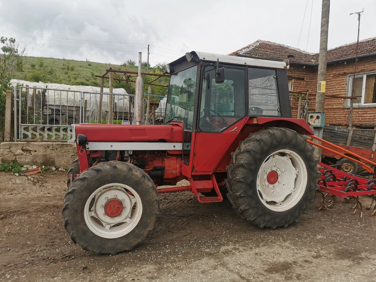 Трактор CASE IH Case 85 - изображение 9