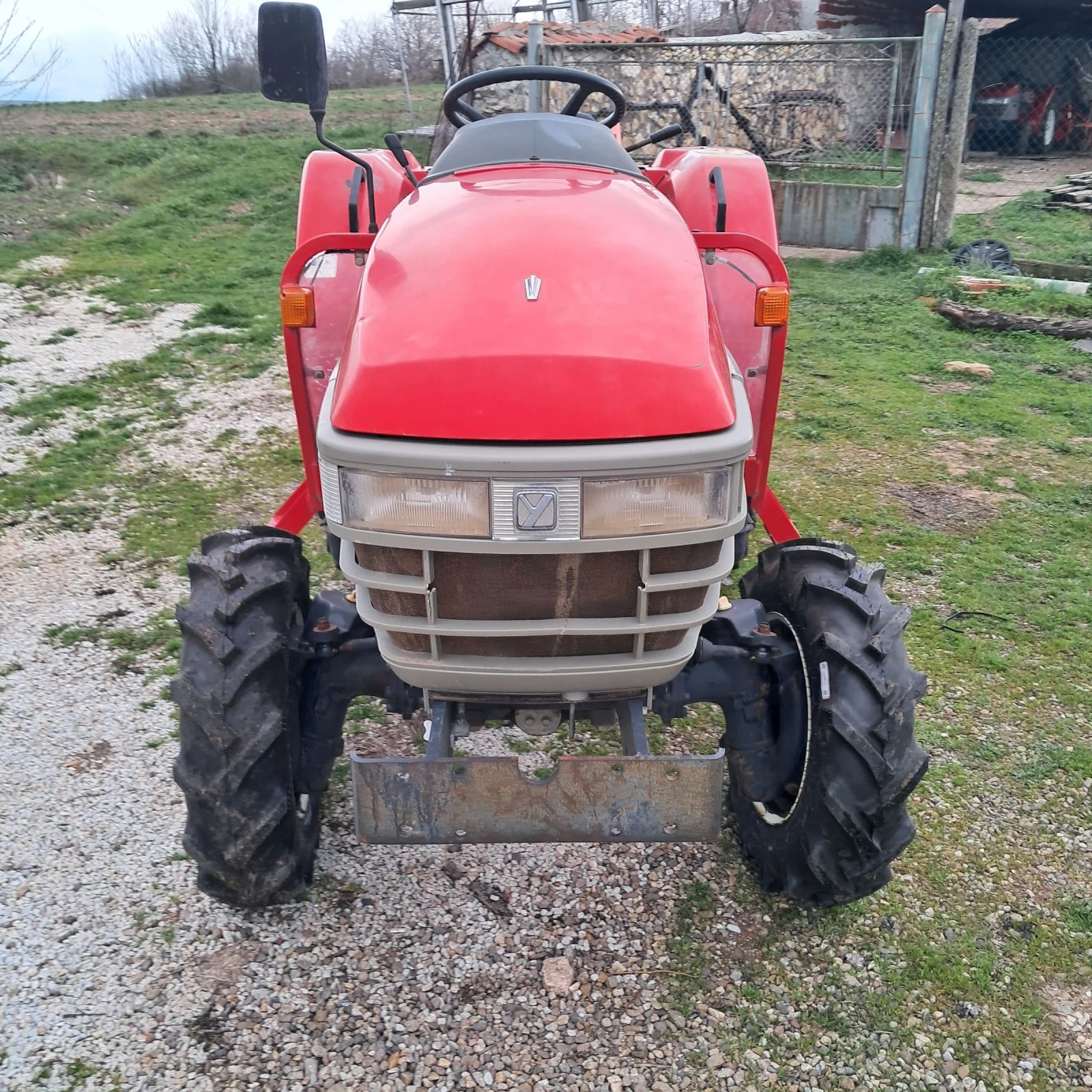 Трактор Yanmar Аф24 с плуг  - изображение 2