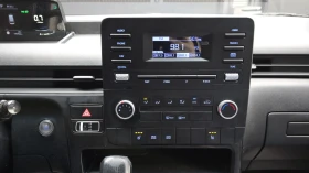 Hyundai Staria Modern* BLIND SPOT* ПОДГРЕВ ВОЛАН* КРАЙНА ЦЕНА, снимка 17