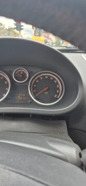 Opel Corsa, снимка 13