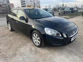 Volvo V60 2.0D3-AVTOMAT, снимка 2