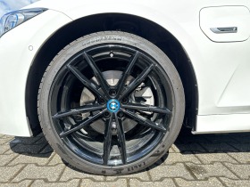 BMW 330 e xDrive = M-Sport= Shadow Line Гаранция, снимка 3