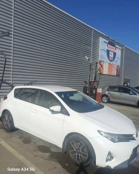 Toyota Auris - 9800 € - 36525348 3