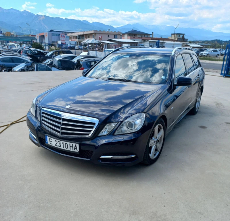 Mercedes-Benz E 350, снимка 1 - Автомобили и джипове - 45019046