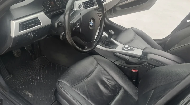 BMW 320, снимка 5 - Автомобили и джипове - 48300892