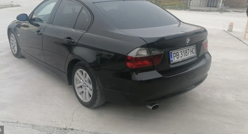 BMW 320, снимка 10 - Автомобили и джипове - 48300892