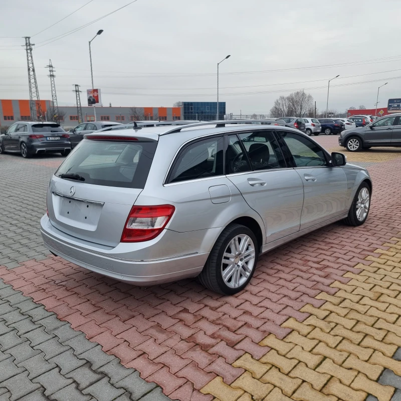 Mercedes-Benz C 180 kompressor , снимка 5 - Автомобили и джипове - 48588040