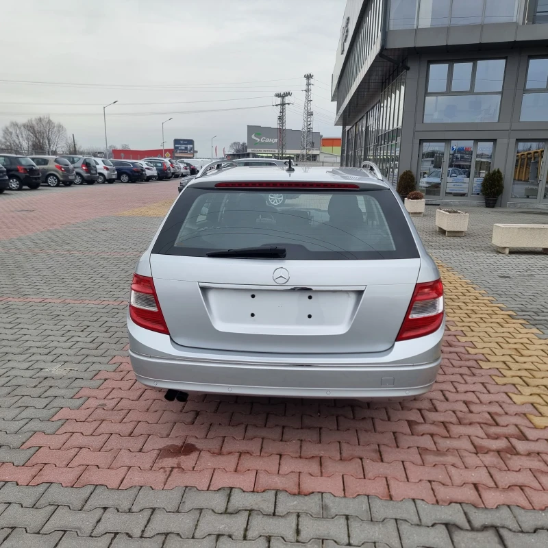 Mercedes-Benz C 180 kompressor , снимка 4 - Автомобили и джипове - 48588040