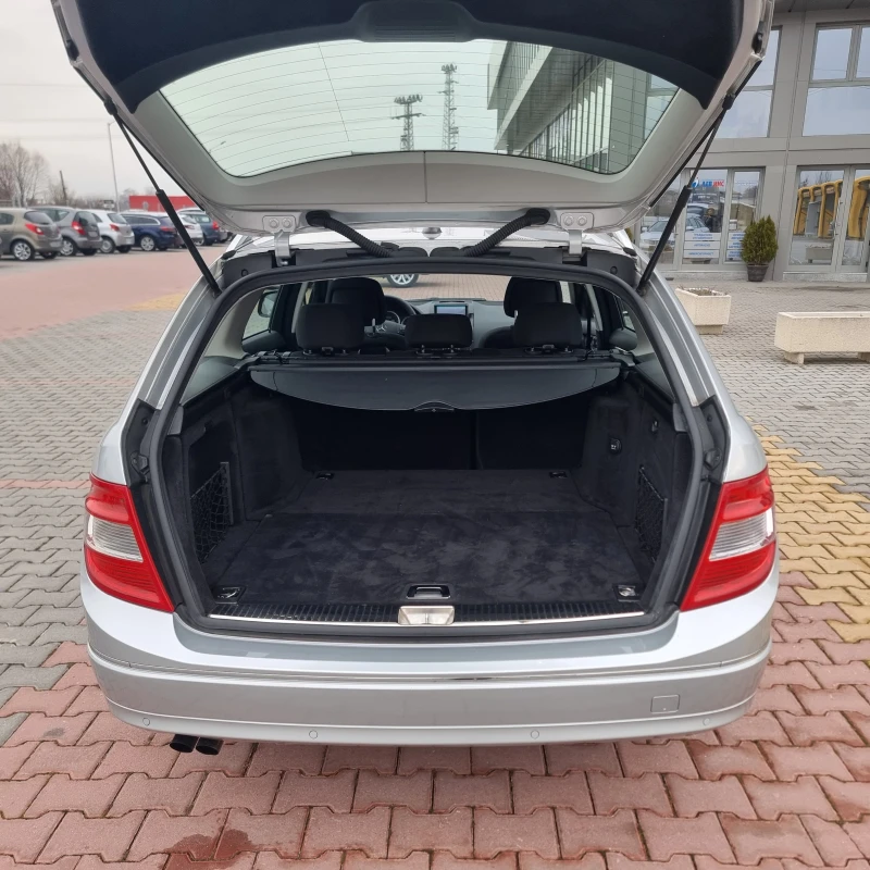 Mercedes-Benz C 180 kompressor , снимка 14 - Автомобили и джипове - 48588040