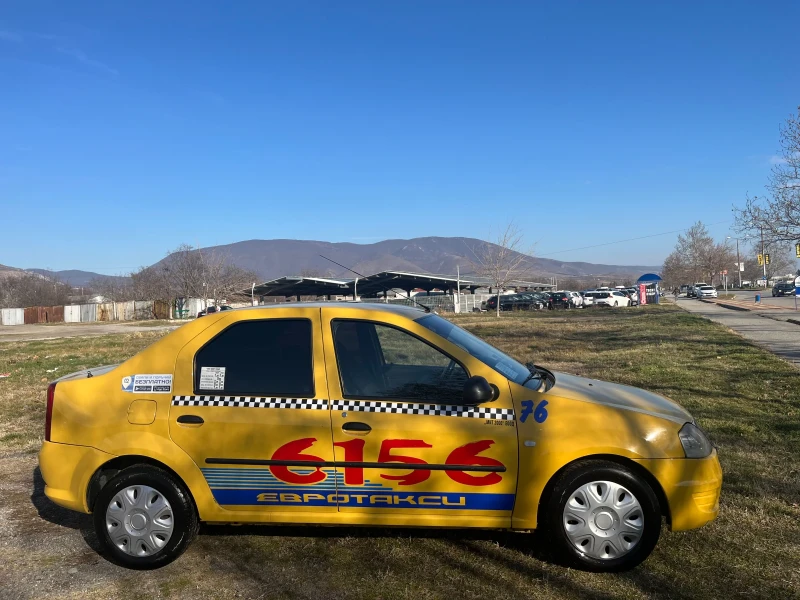 Dacia Logan, снимка 2 - Автомобили и джипове - 50260819