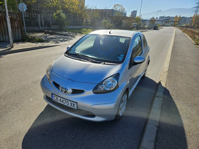 Toyota Aygo Aygo, снимка 3 - Автомобили и джипове - 52519218