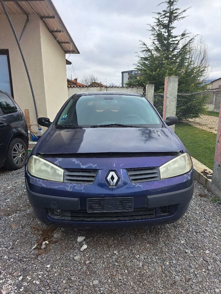 Renault Megane 1.9, снимка 1 - Автомобили и джипове - 39857138