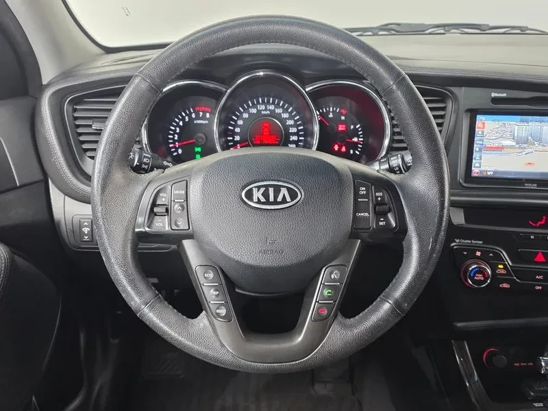 Kia K5 2.0 Luxury, снимка 13 - Автомобили и джипове - 55785977