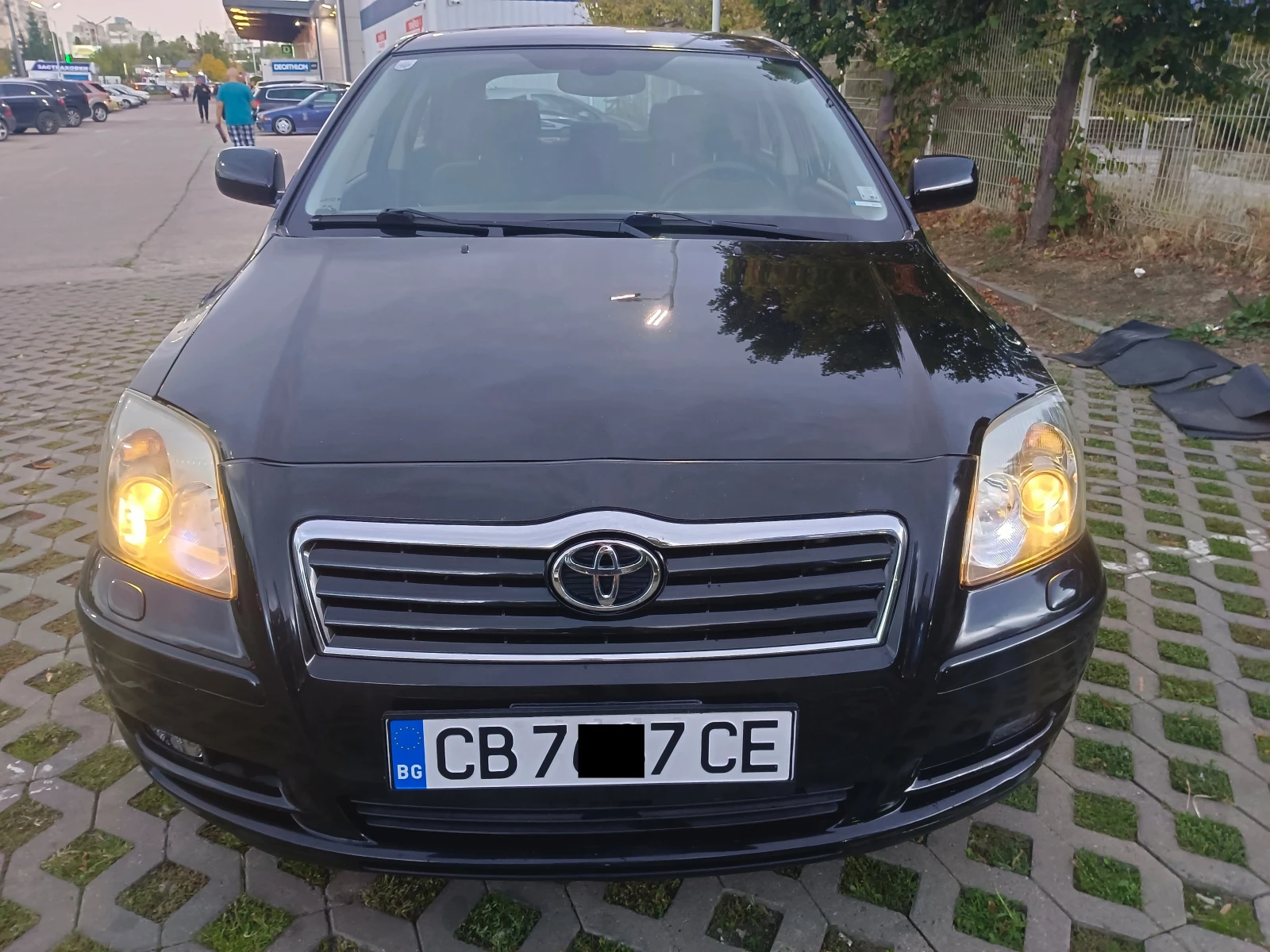 Toyota Avensis АВТОМАТИК 2.0 VVT-i 147hp ПЕРФЕКТНА - изображение 3