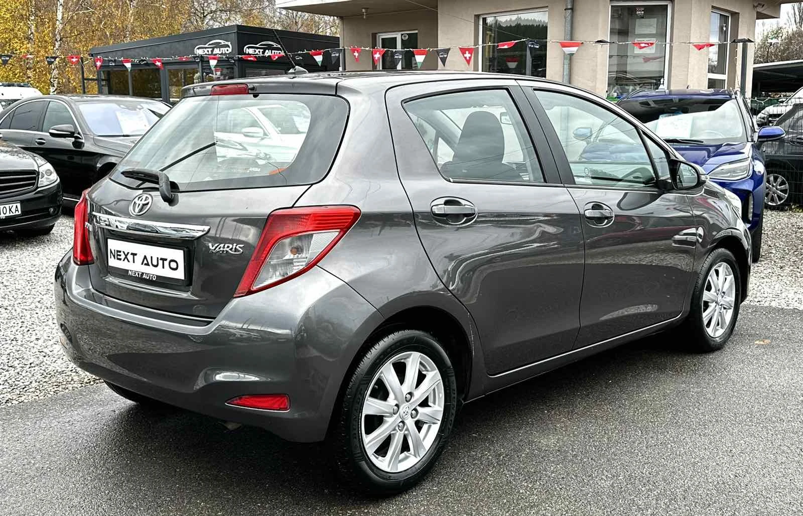 Toyota Yaris 1.3i 99HP NAVI CAMERA 108000KM - изображение 5