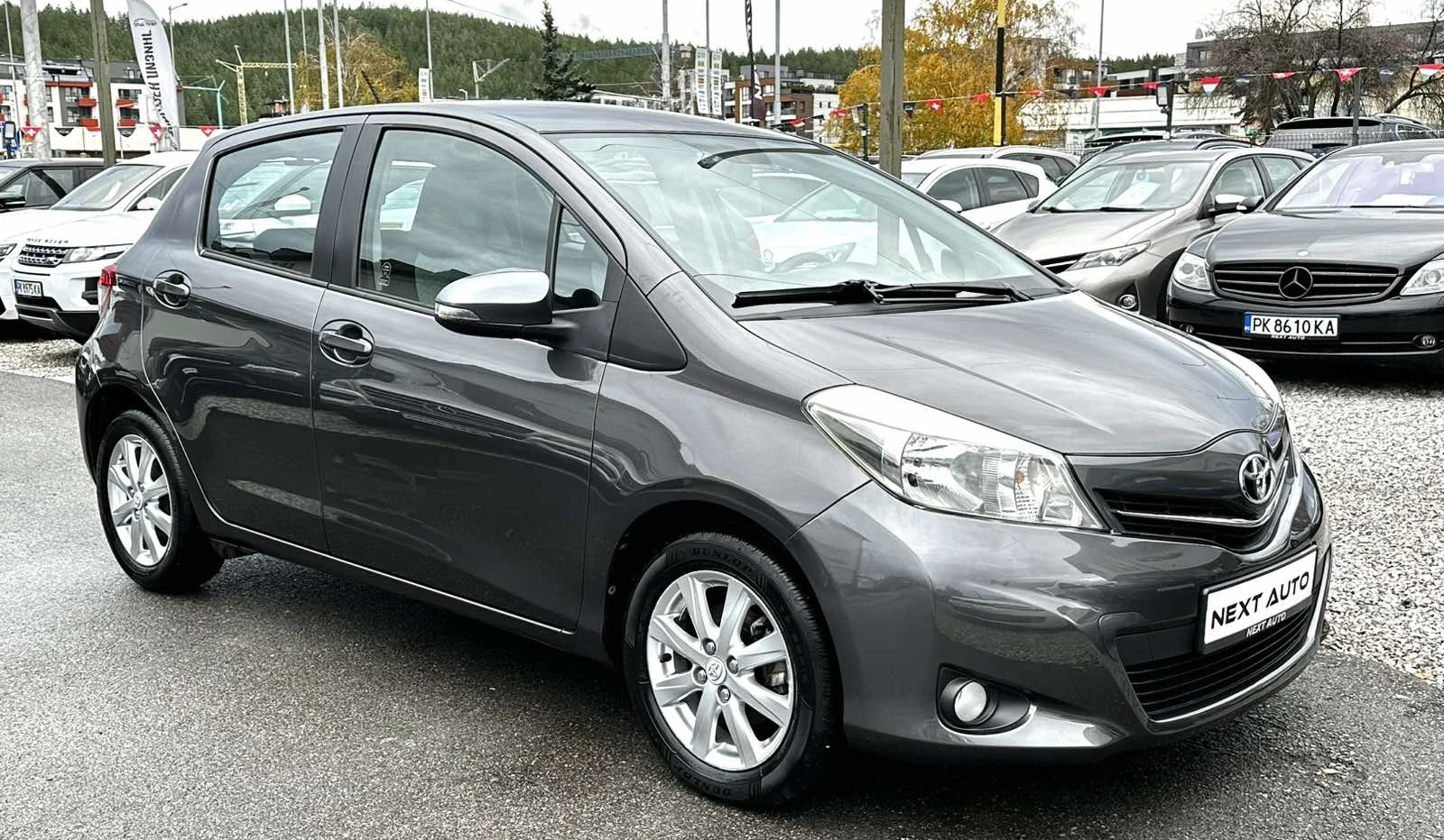 Toyota Yaris 1.3i 99HP NAVI CAMERA 108000KM - изображение 3