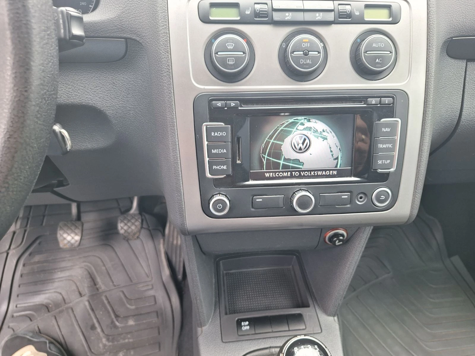 VW Touran  - изображение 4