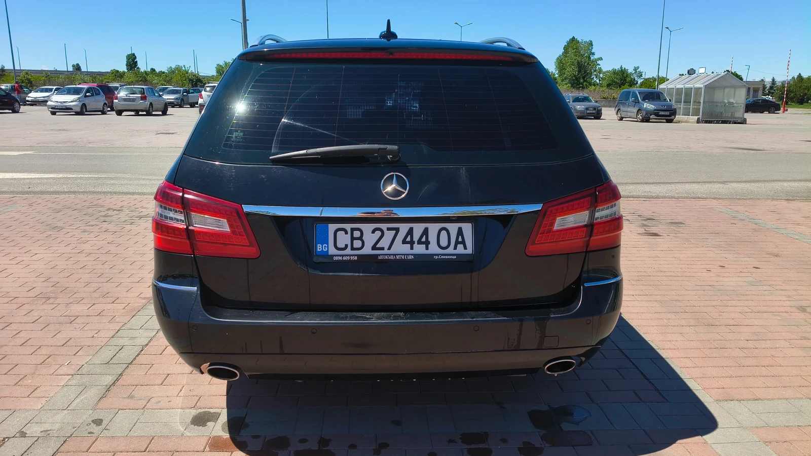 Mercedes-Benz E 350, снимка 12 - Автомобили и джипове - 54792938