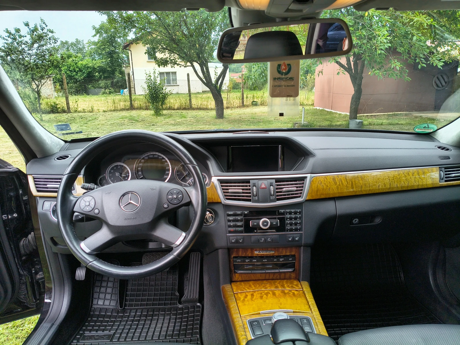 Mercedes-Benz E 350, снимка 13 - Автомобили и джипове - 54792938