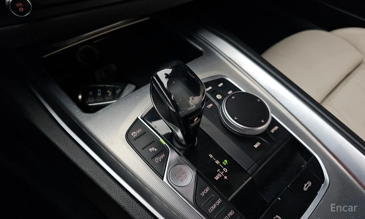 BMW Z4 * МПАКЕТ* RECARO* ДИГ* ТАБЛО* KEYLESS* КАМЕРИ* 360, снимка 10 - Автомобили и джипове - 54088657