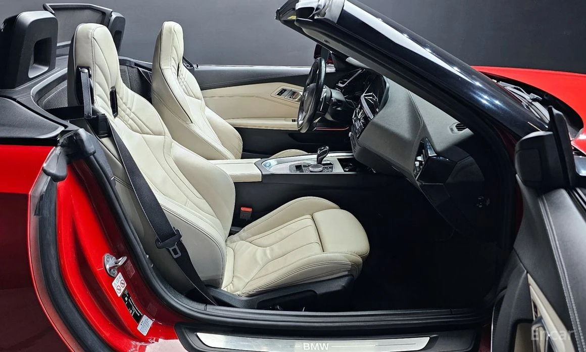 BMW Z4 * МПАКЕТ* RECARO* ДИГ* ТАБЛО* KEYLESS* КАМЕРИ* 360, снимка 8 - Автомобили и джипове - 54088657