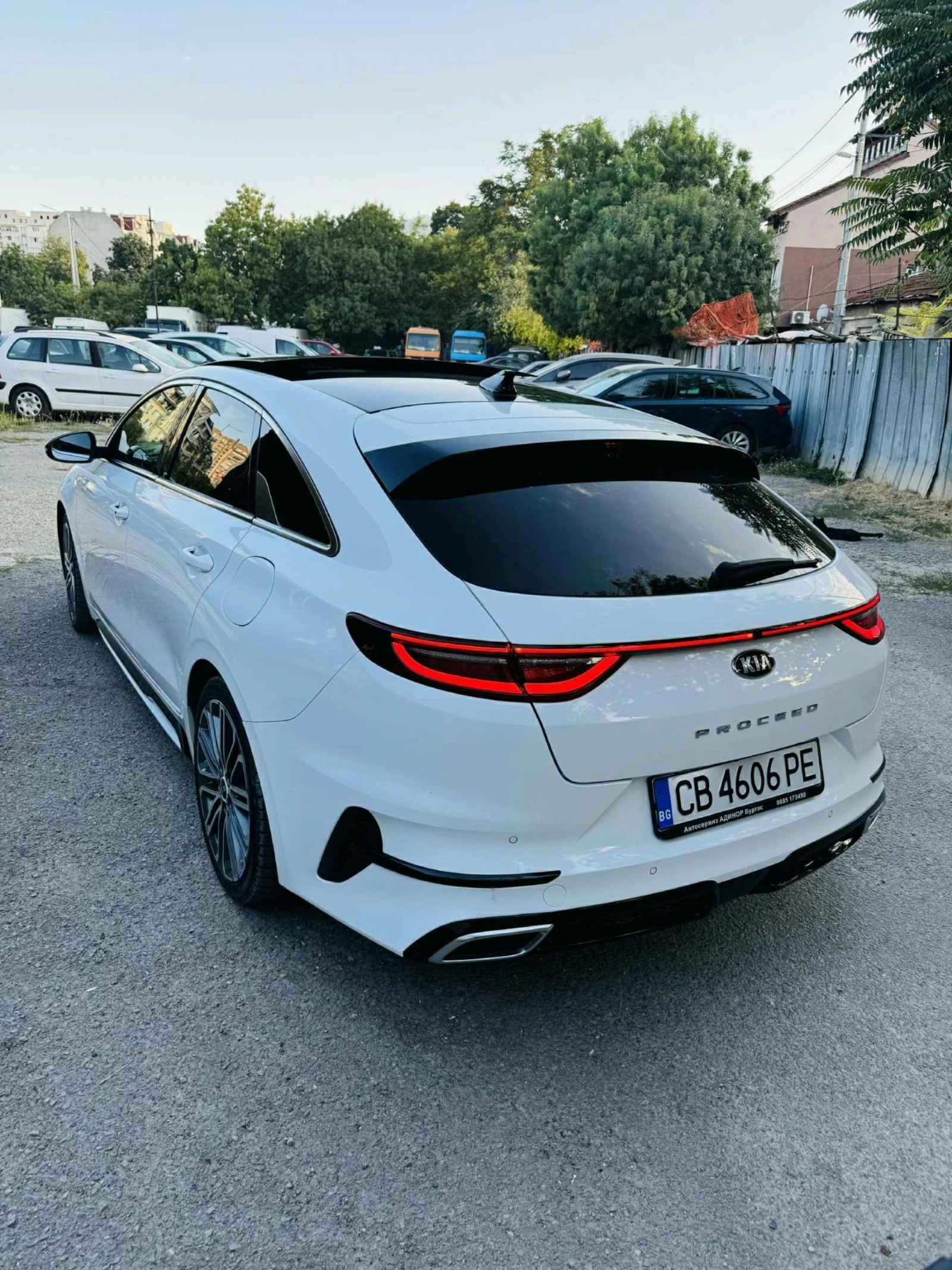 Kia Pro ceed Gt_line Панорама , снимка 13 - Автомобили и джипове - 54171590