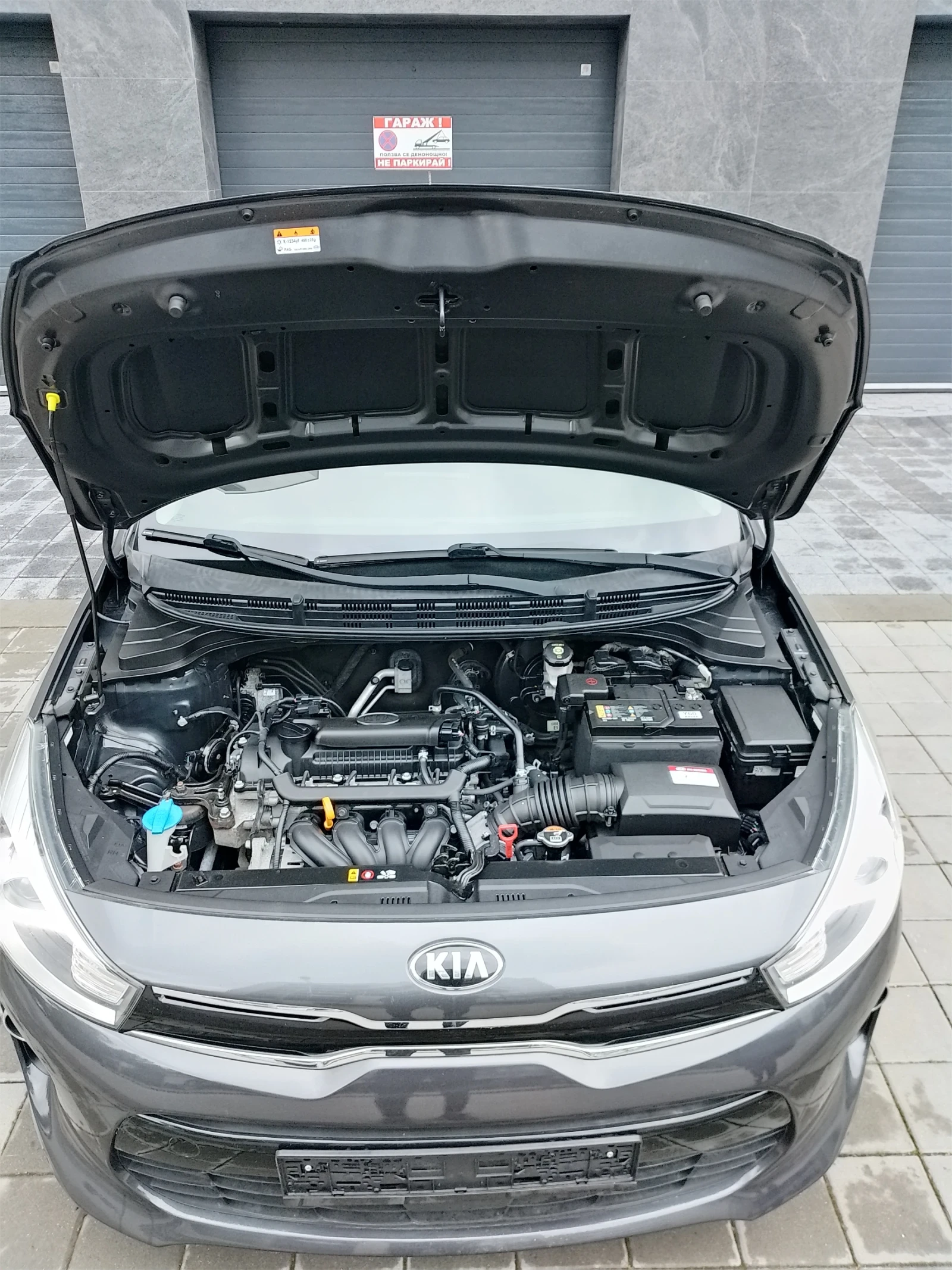 Kia Rio 1.4 Swiss edition , снимка 16 - Автомобили и джипове - 54363860