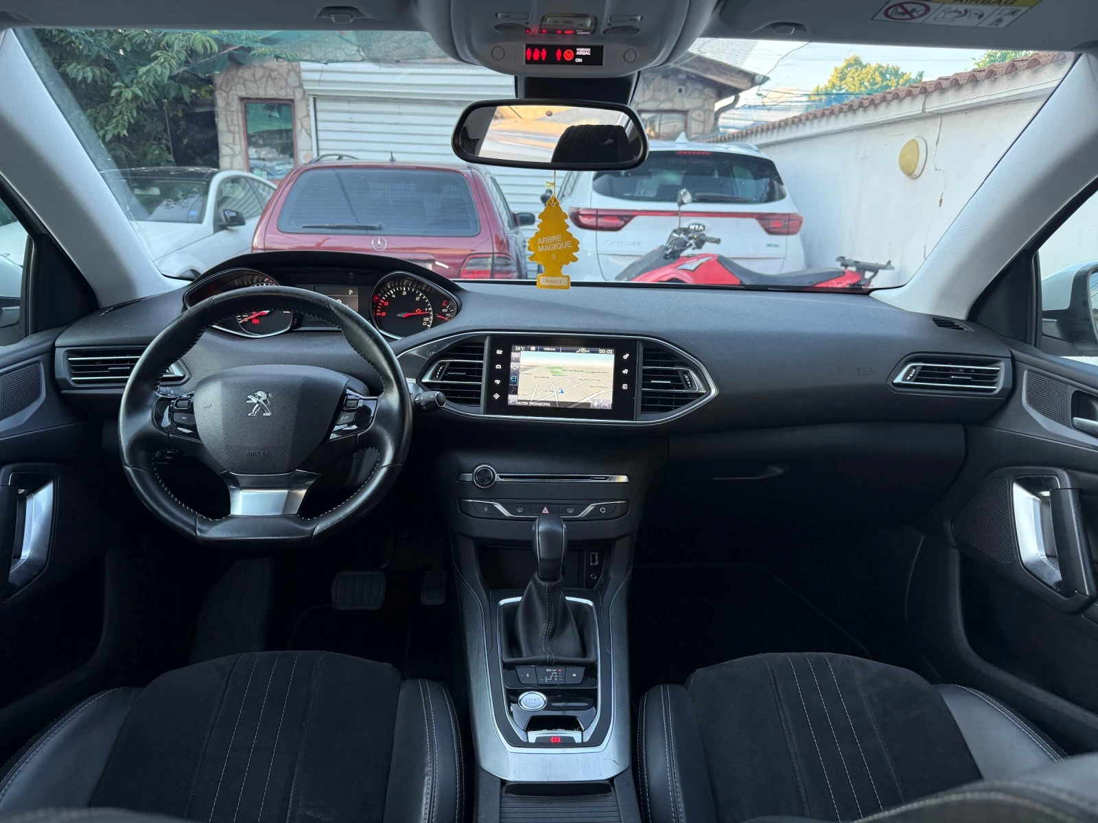 Peugeot 308 1.6HDI 120HP ALLURE AUTOMATIC KEYLESS NAVI  | Mobile.bg � ����������� 10