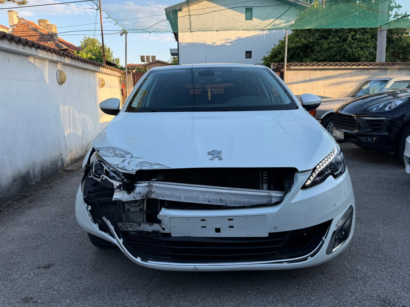 Peugeot 308 1.6HDI 120HP ALLURE AUTOMATIC KEYLESS NAVI  | Mobile.bg � ����������� 2