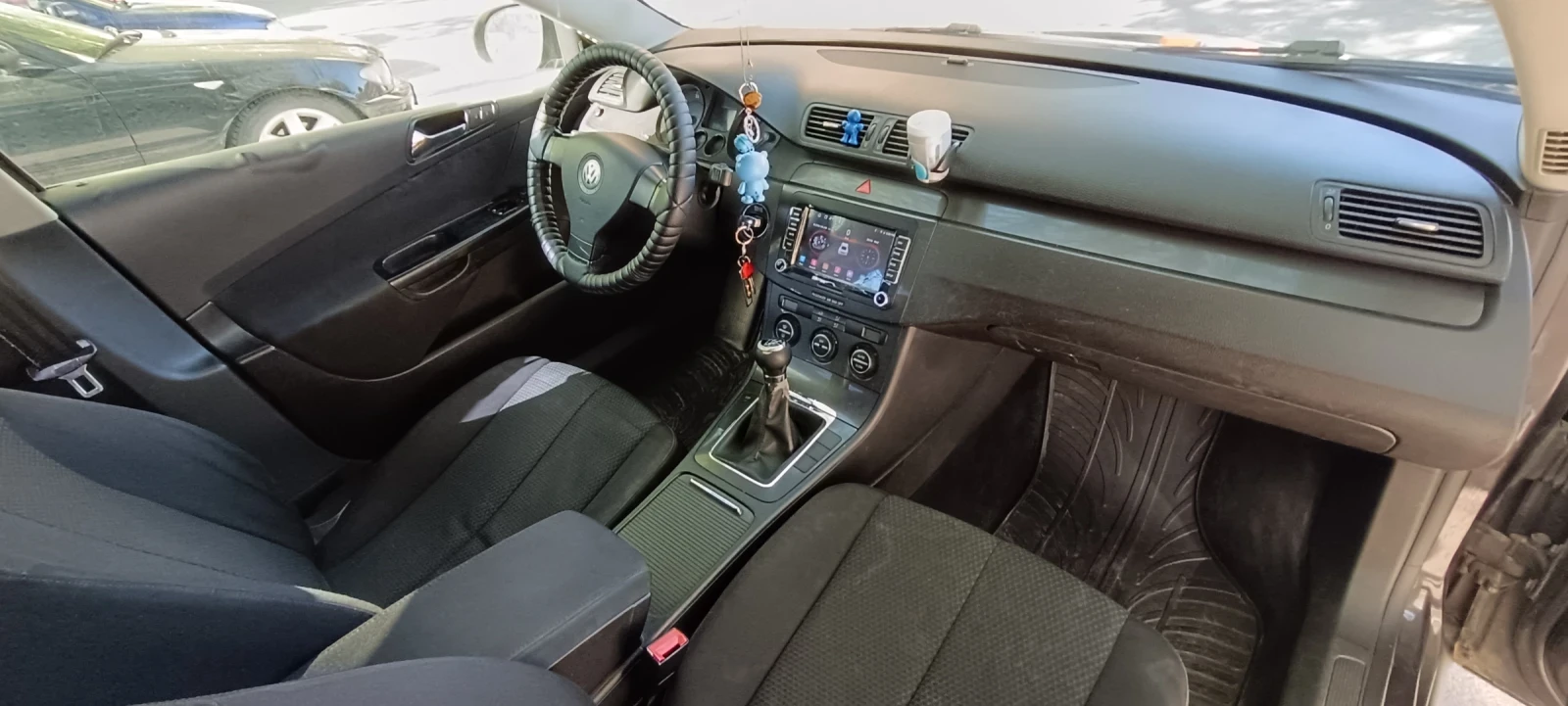 VW Passat 1.9 TDI, снимка 10 - Автомобили и джипове - 54442763