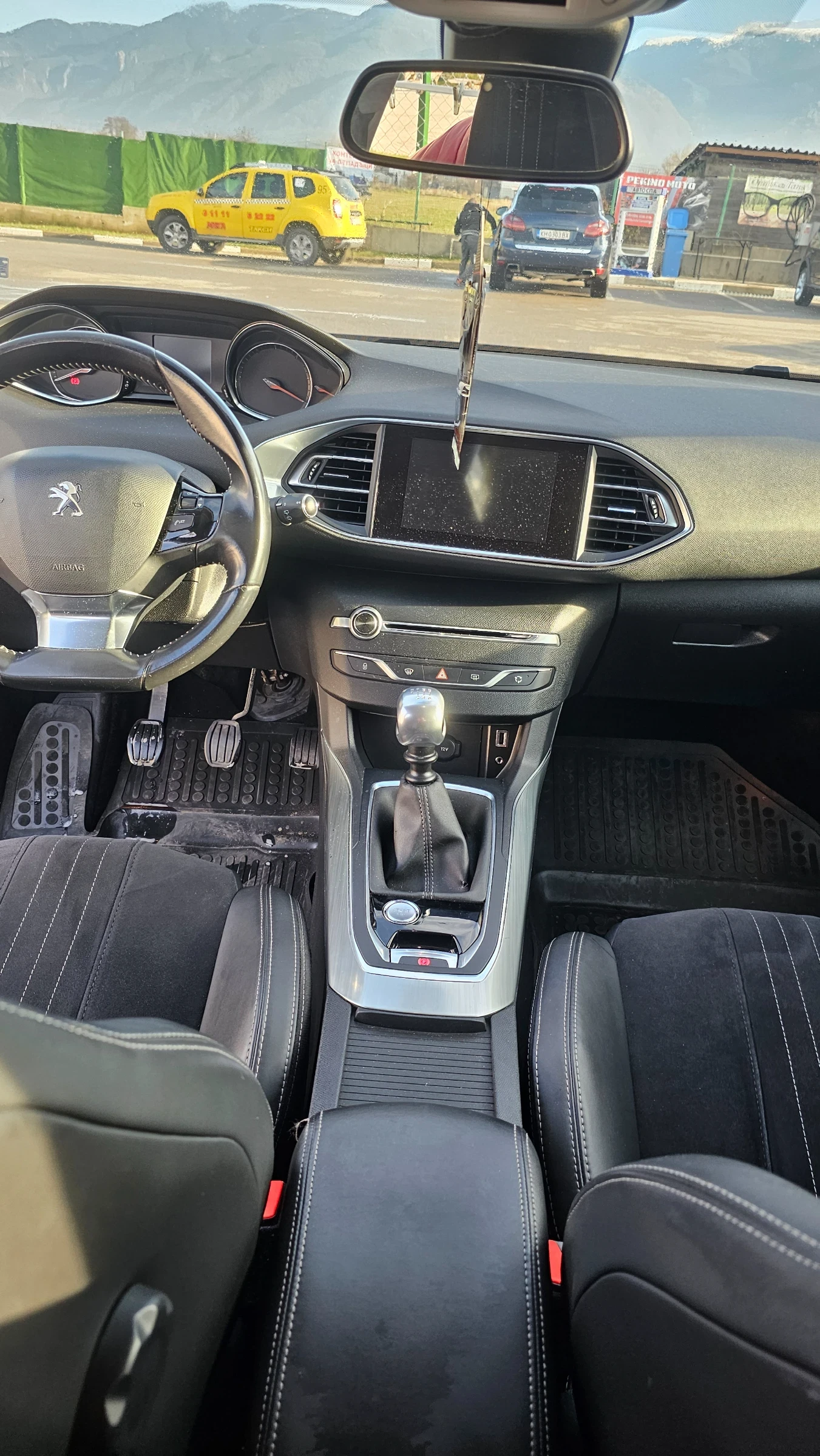 Peugeot 308 1.6 TDI ALLURE, снимка 11 - Автомобили и джипове - 54796608