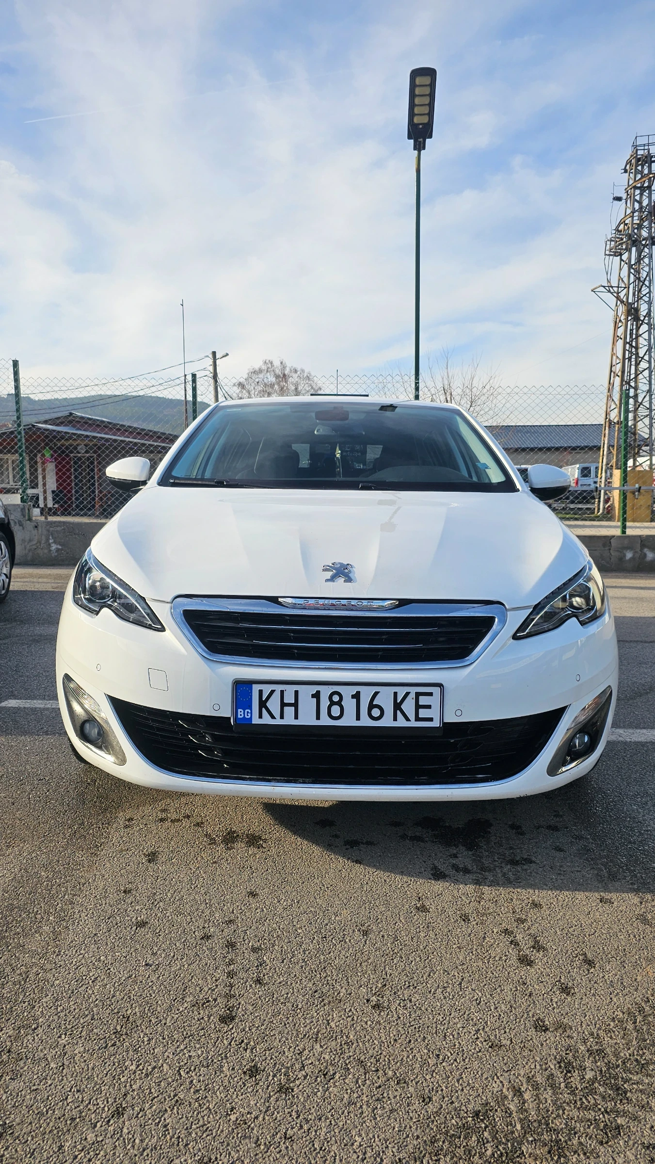 Peugeot 308 1.6 TDI ALLURE, снимка 2 - Автомобили и джипове - 54796608