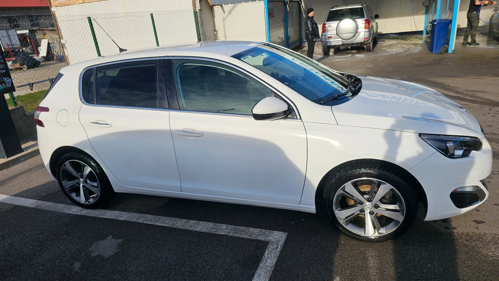 Peugeot 308 1.6 TDI ALLURE, снимка 4 - Автомобили и джипове - 54796608