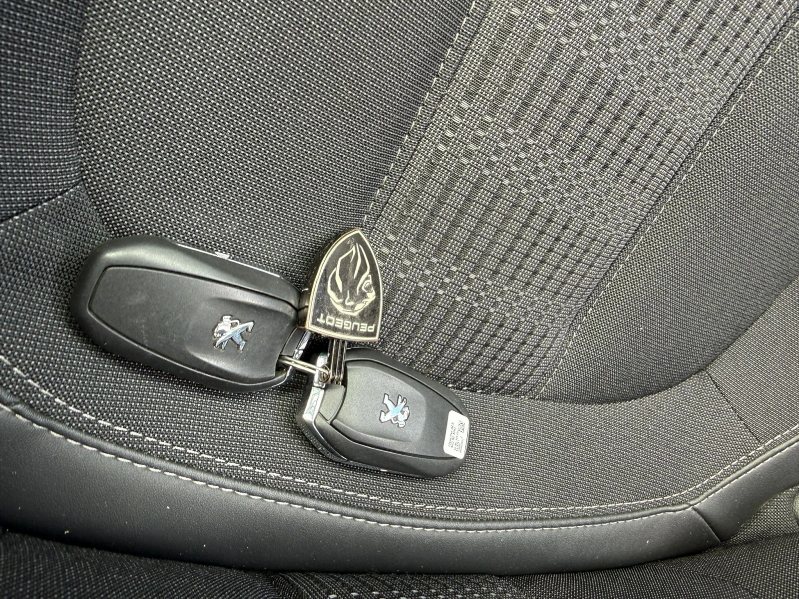 Peugeot 308 AUTOMATIC KTEO COC, снимка 17 - Автомобили и джипове - 54933281