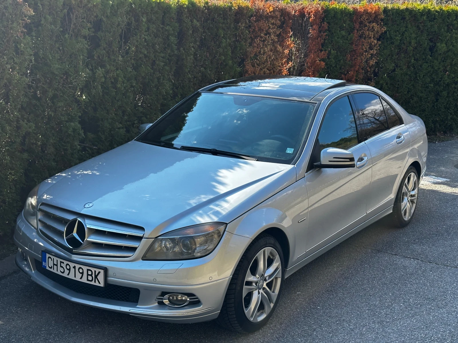 Mercedes-Benz C 350, снимка 3 - Автомобили и джипове - 54969156