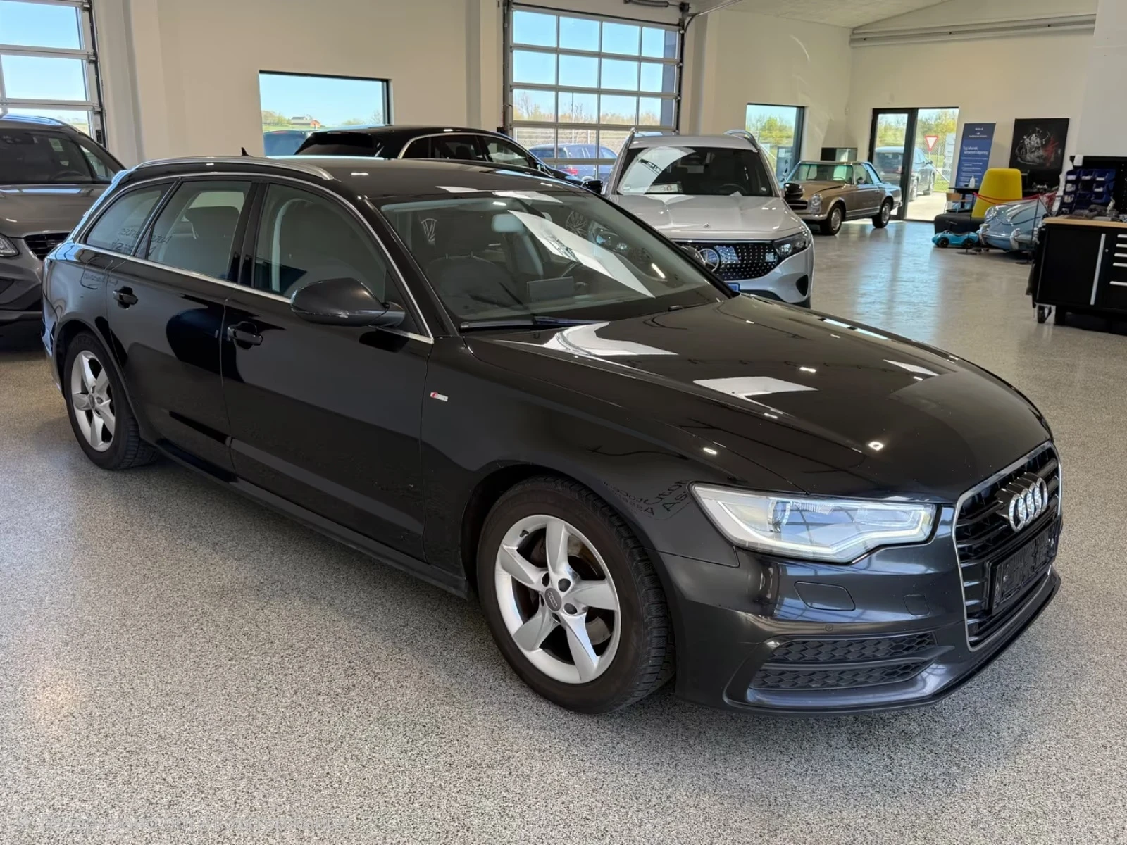 Audi A6 Avant 3.0 TDI Automatic S-Line Xenon Navi , снимка 2 - Автомобили и джипове - 55194887