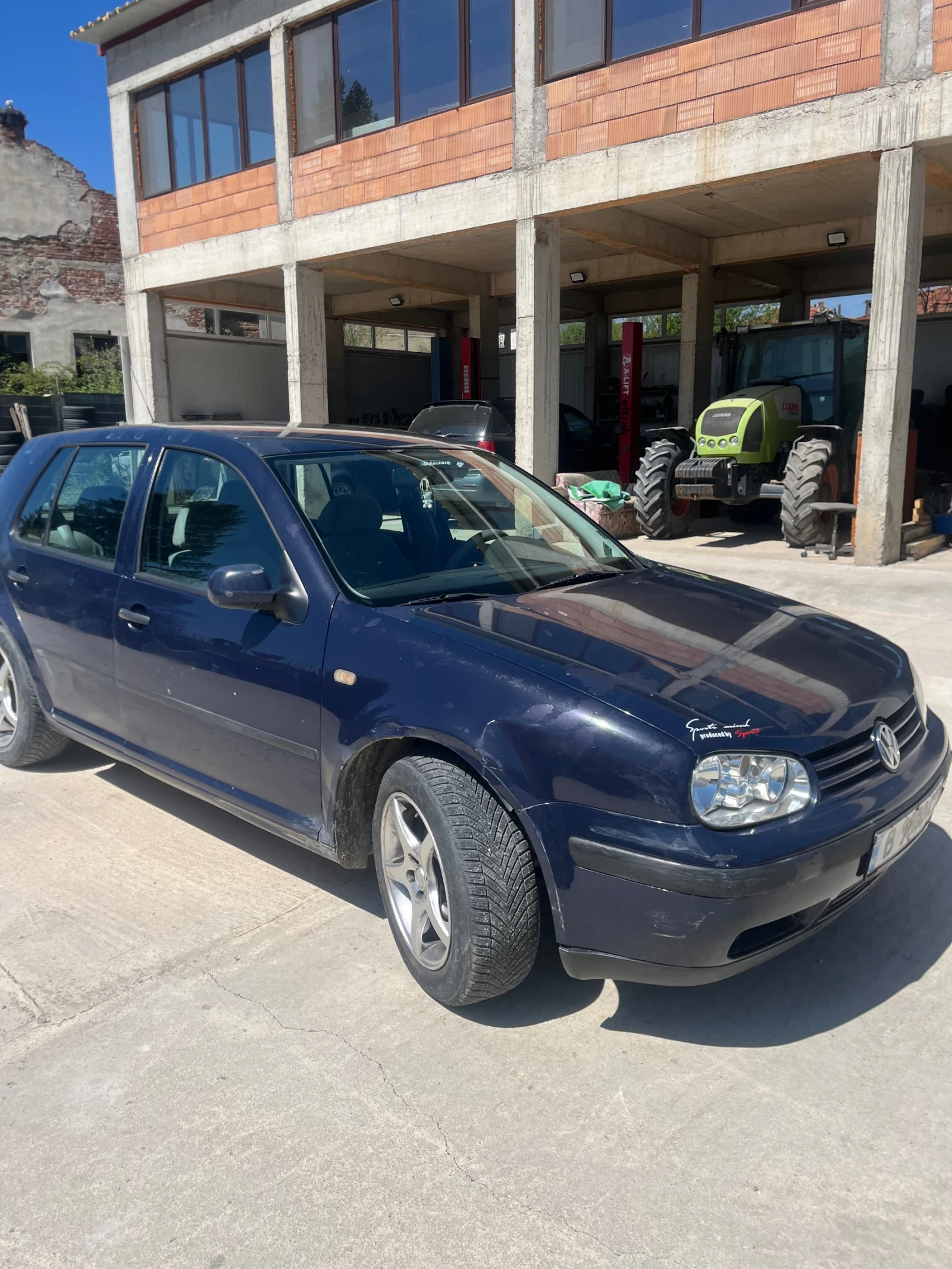 VW Golf, снимка 3 - Автомобили и джипове - 55366388