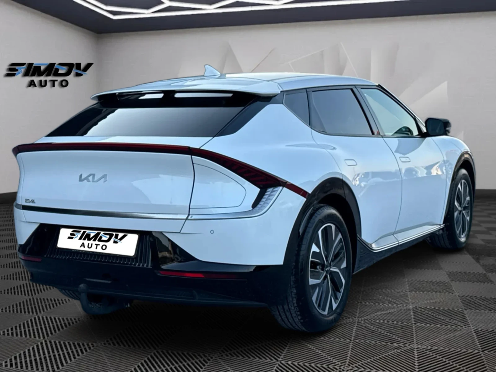 Kia EV6 77.4KWH ТЕРМО-ПОМПА ДИСТРОНИК ОБДУХВАНЕ MERIDIAN, снимка 4 - Автомобили и джипове - 55646481